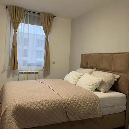 Apartment Luxury Getaway With Comfort! Belgrade
