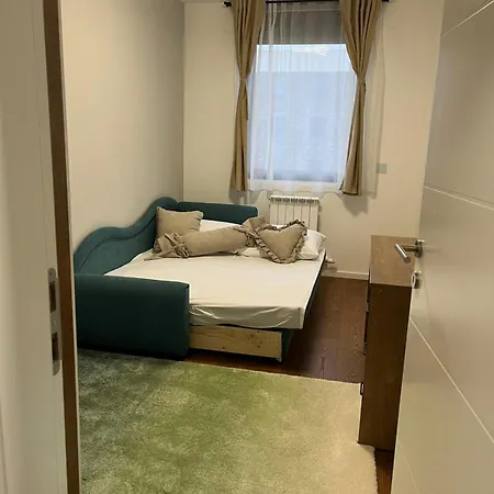 Luxury Getaway With Comfort! Apartment *